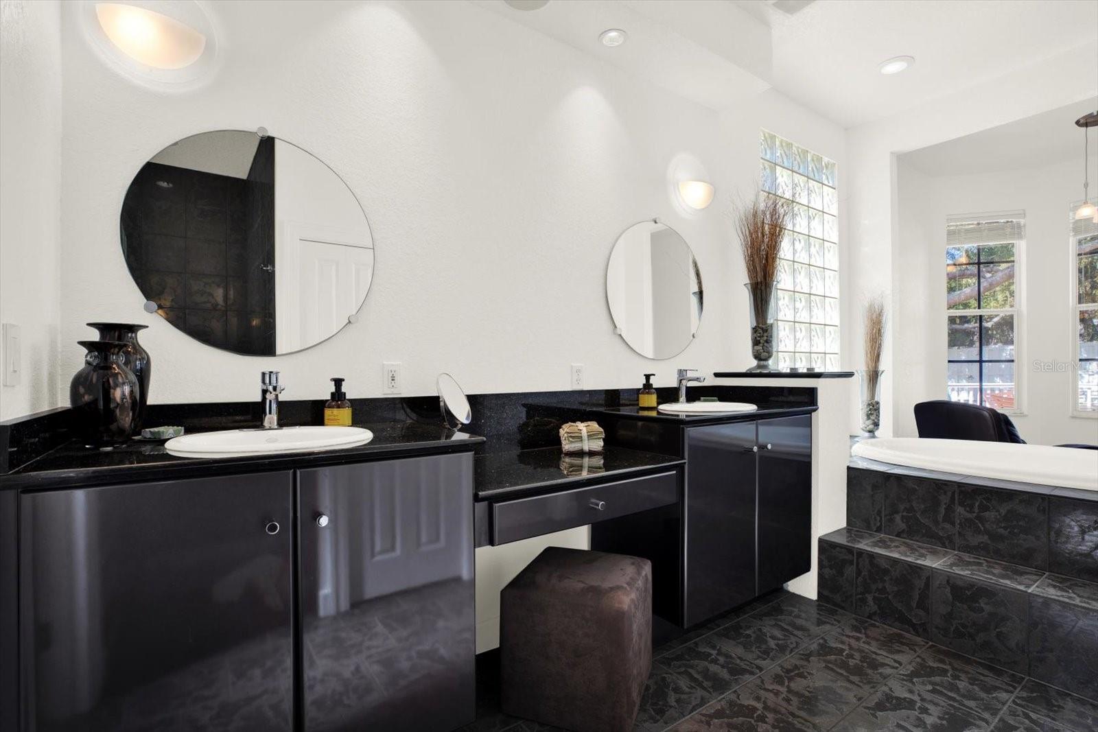 Image 21 of 47 For 504 Fairview Road