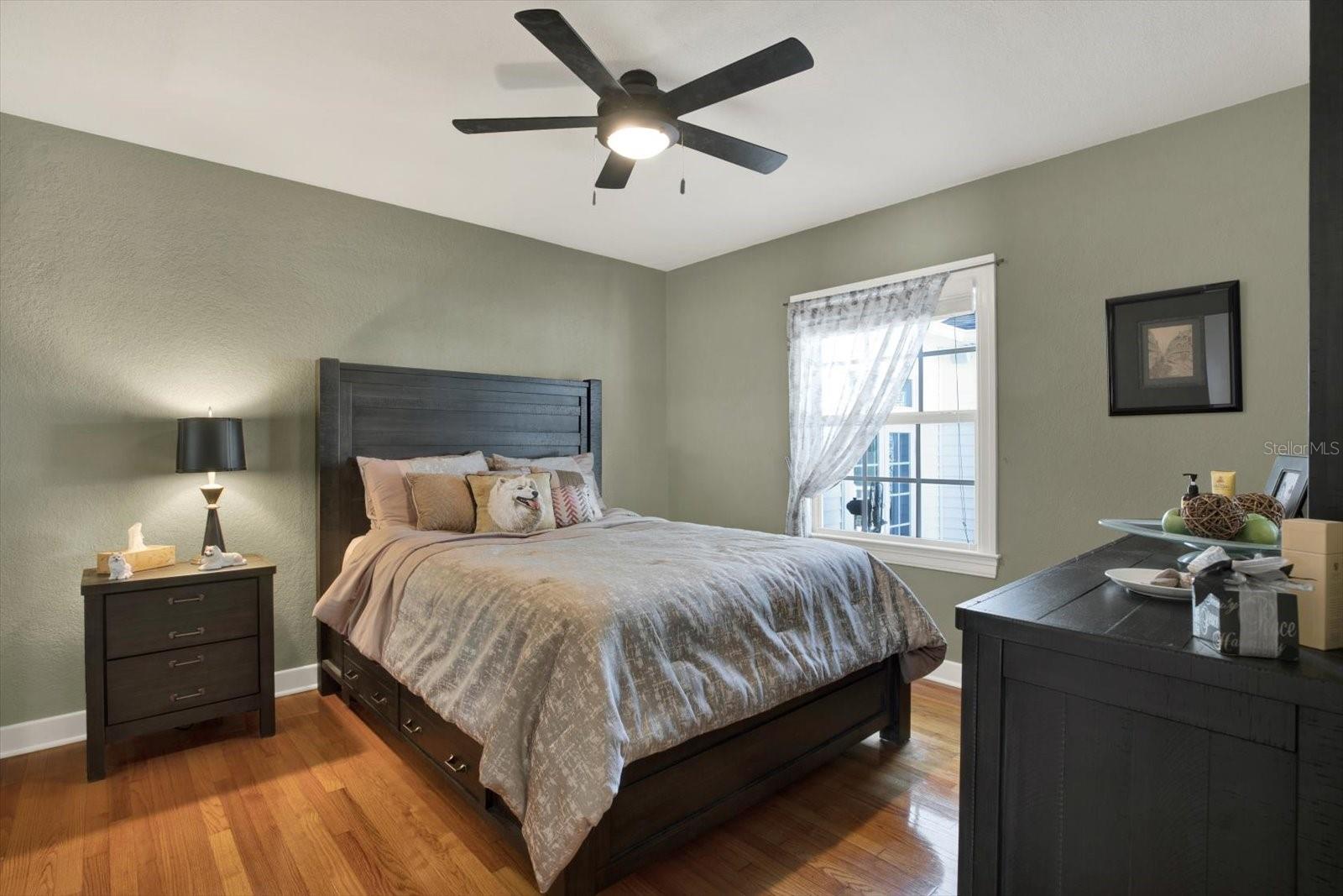 Image 30 of 47 For 504 Fairview Road