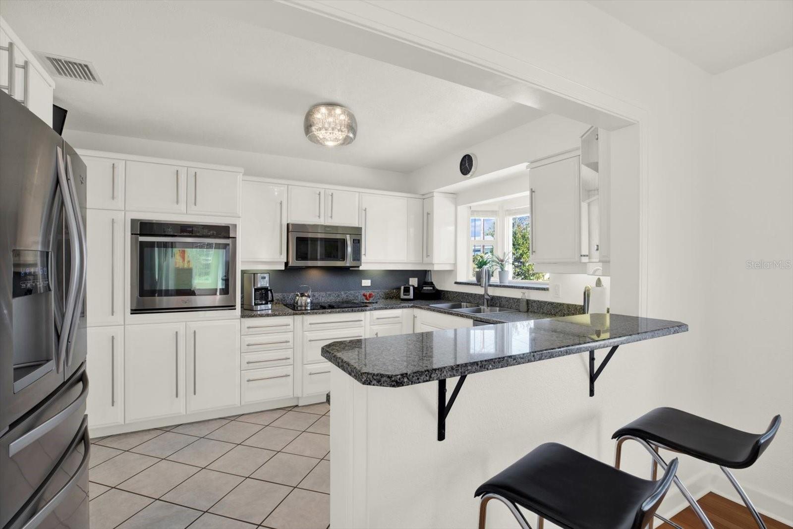 Image 9 of 47 For 504 Fairview Road