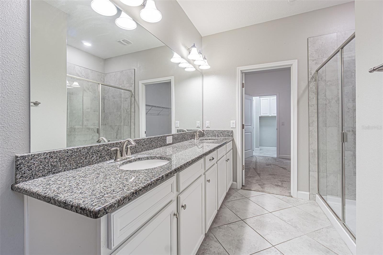 Image 16 of 42 For 5000 Ballantrae Boulevard