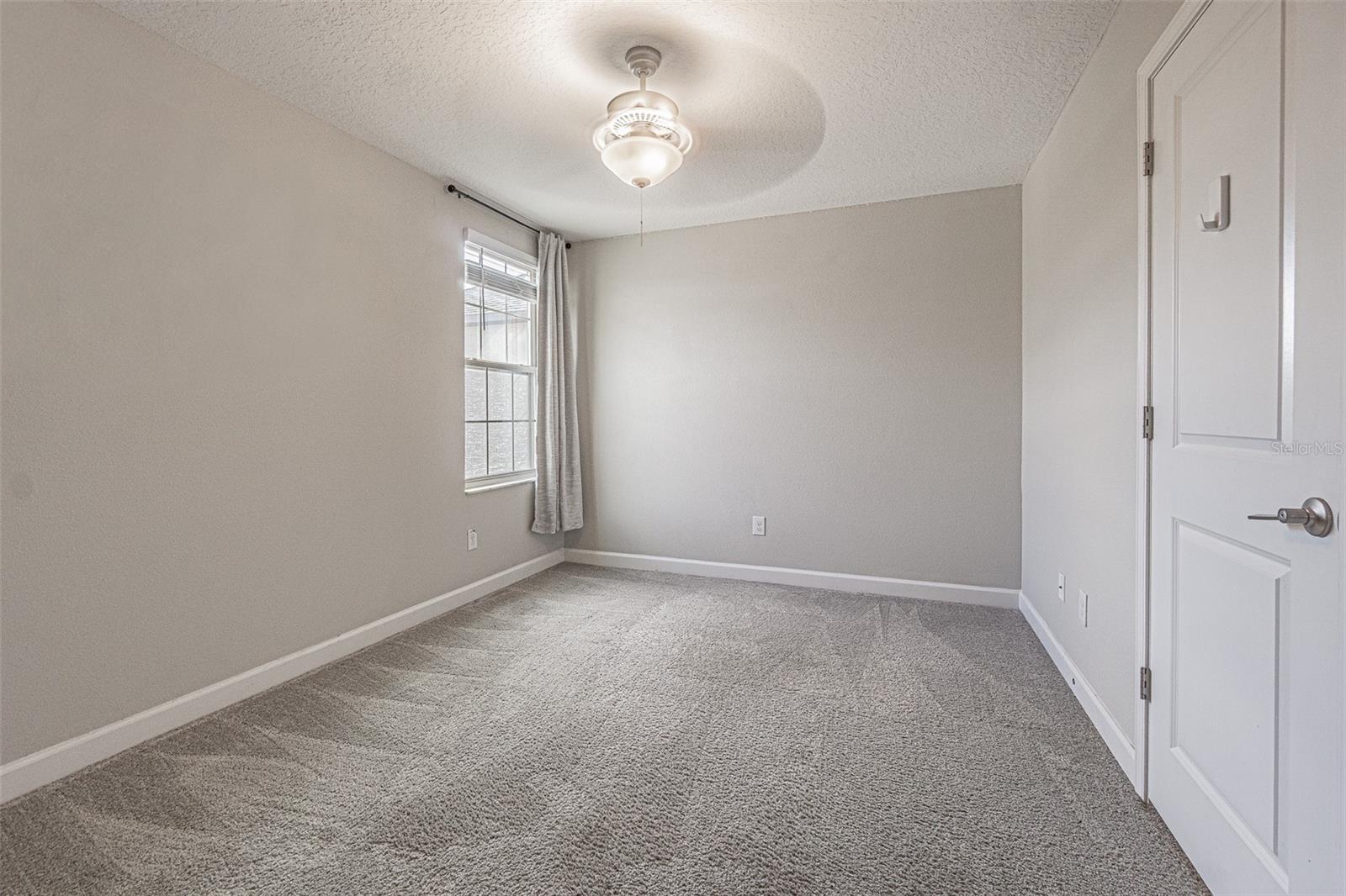 Image 24 of 42 For 5000 Ballantrae Boulevard