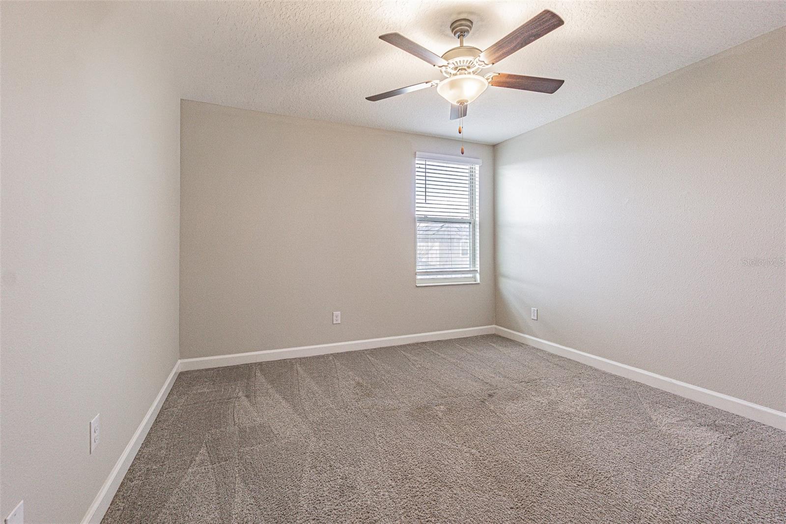 Image 27 of 42 For 5000 Ballantrae Boulevard