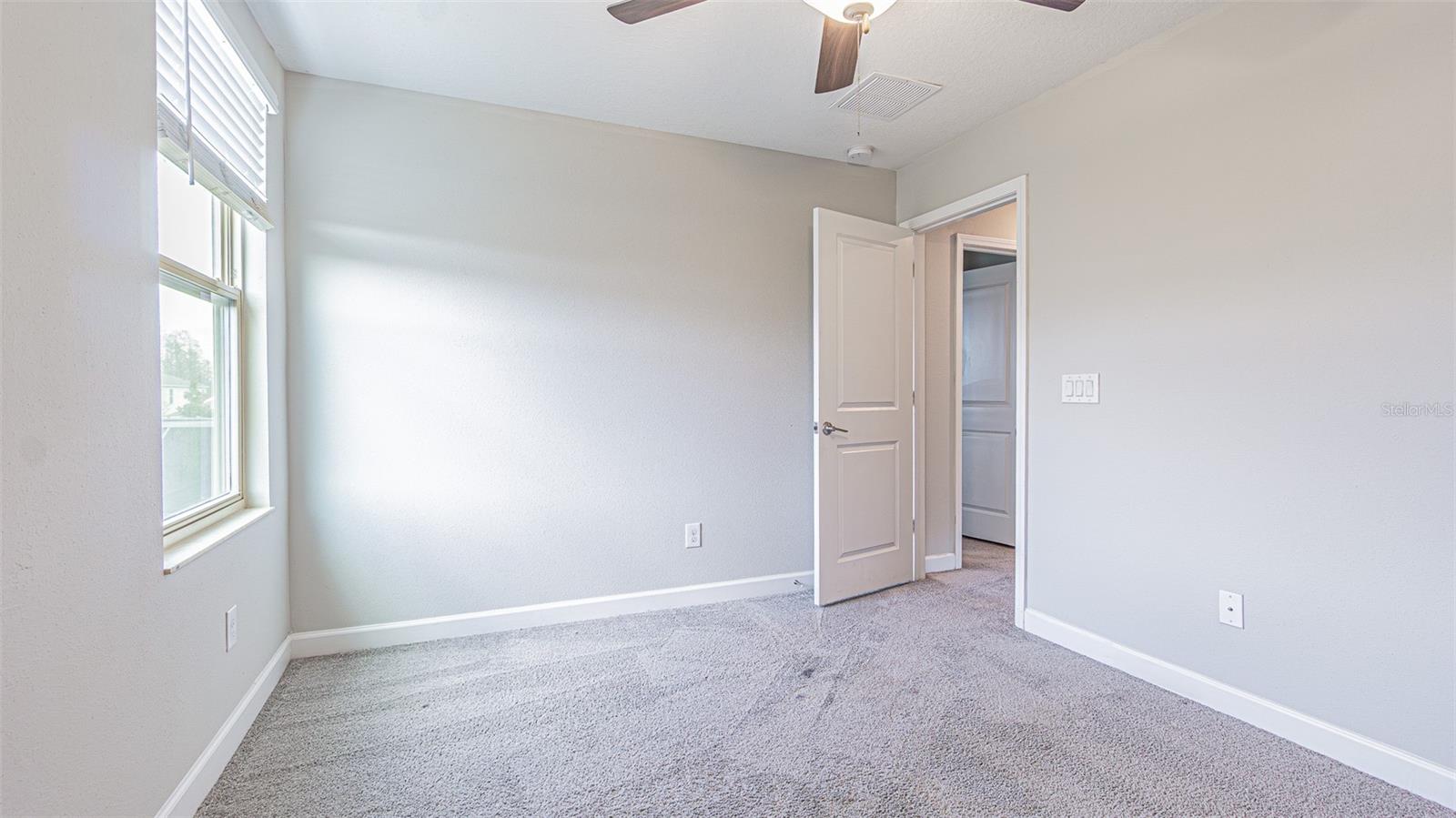 Image 33 of 42 For 5000 Ballantrae Boulevard