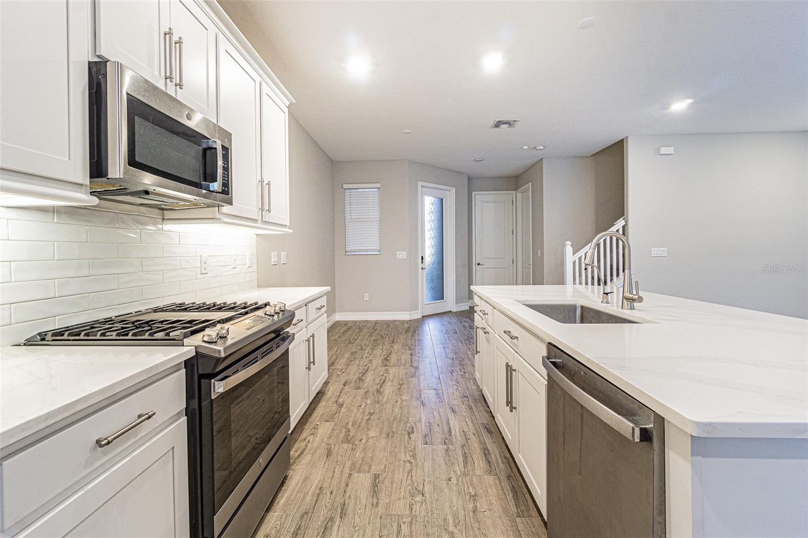 Image 12 of 34 For 5062 San Martino Drive