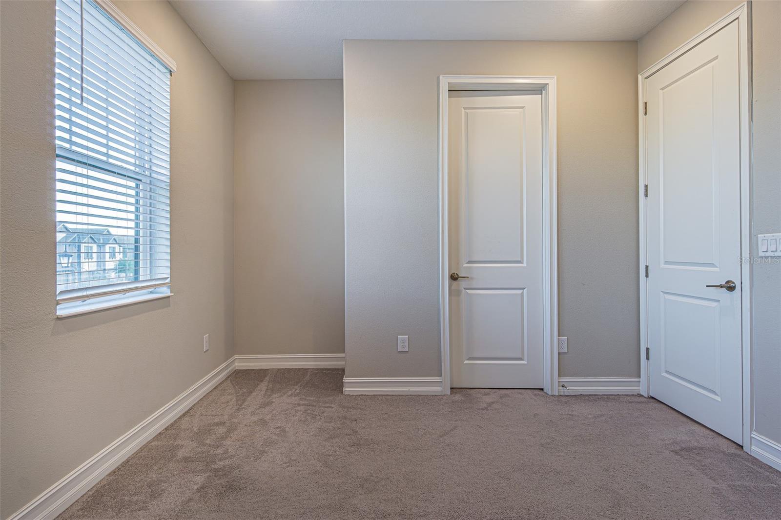 Image 28 of 34 For 5062 San Martino Drive