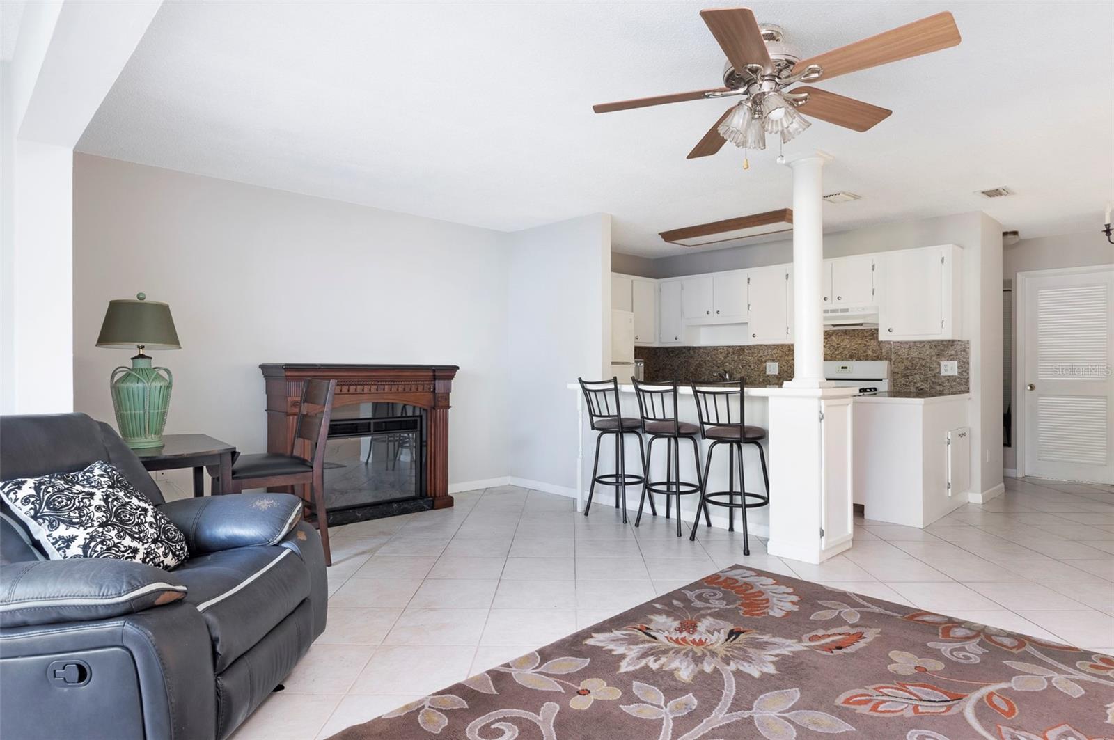 Image 17 of 33 For 5660 80th Street N A202