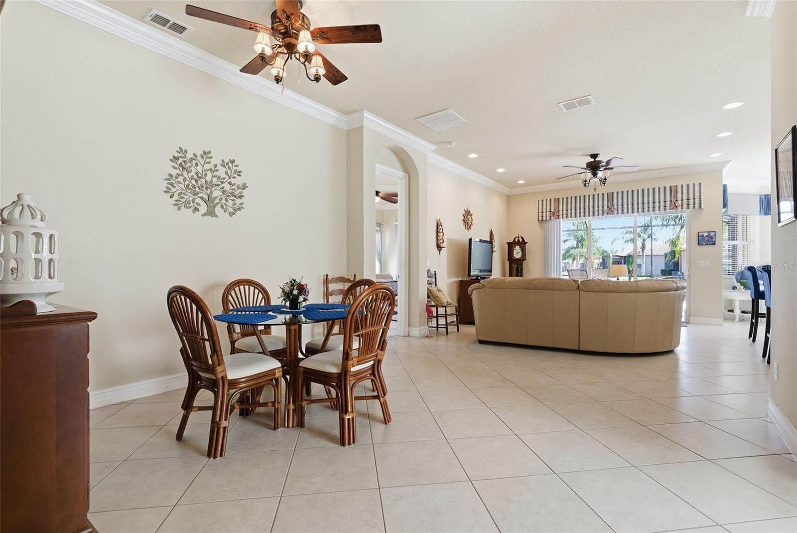 Image 10 of 48 For 16207 Cape Coral Drive