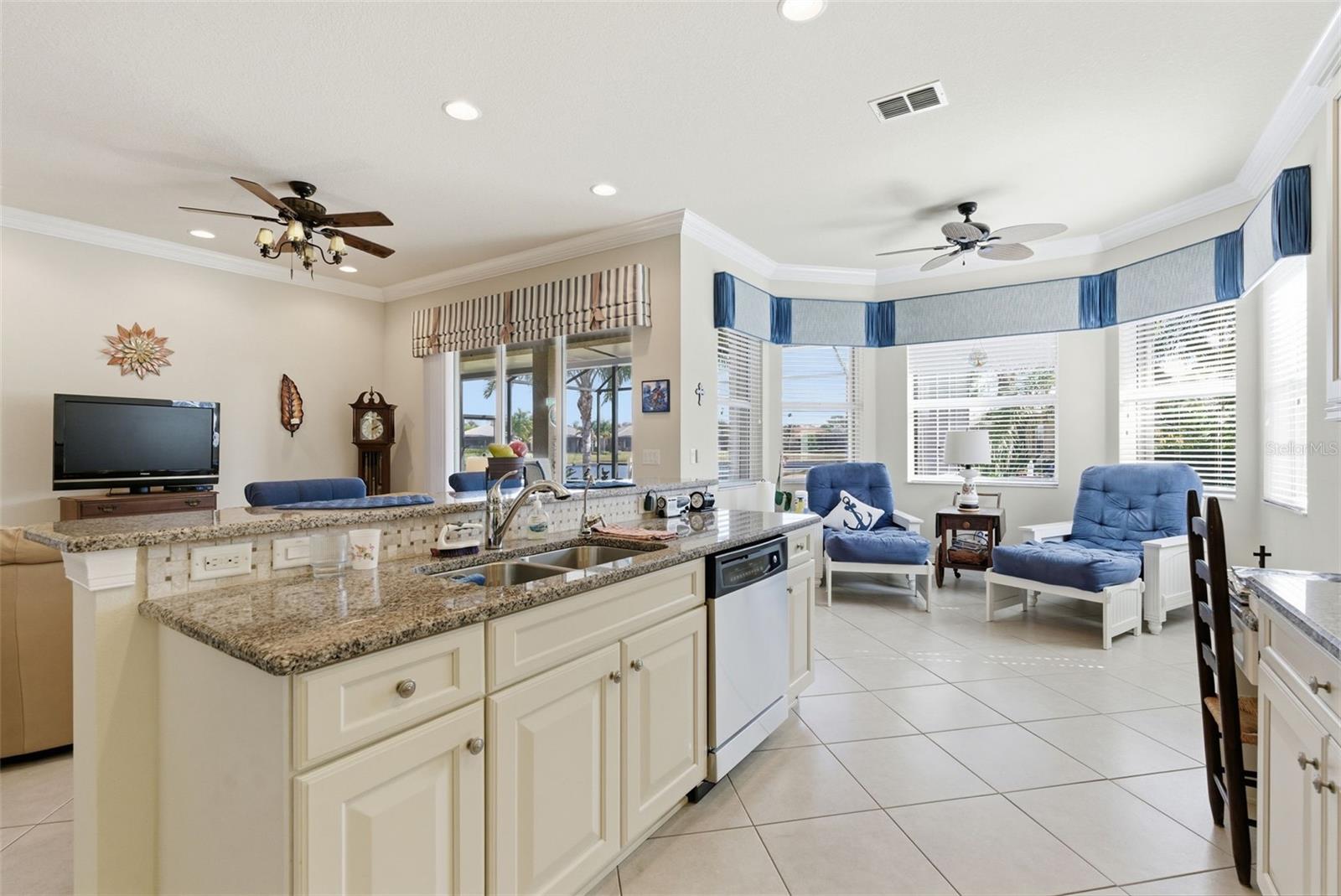 Image 20 of 48 For 16207 Cape Coral Drive