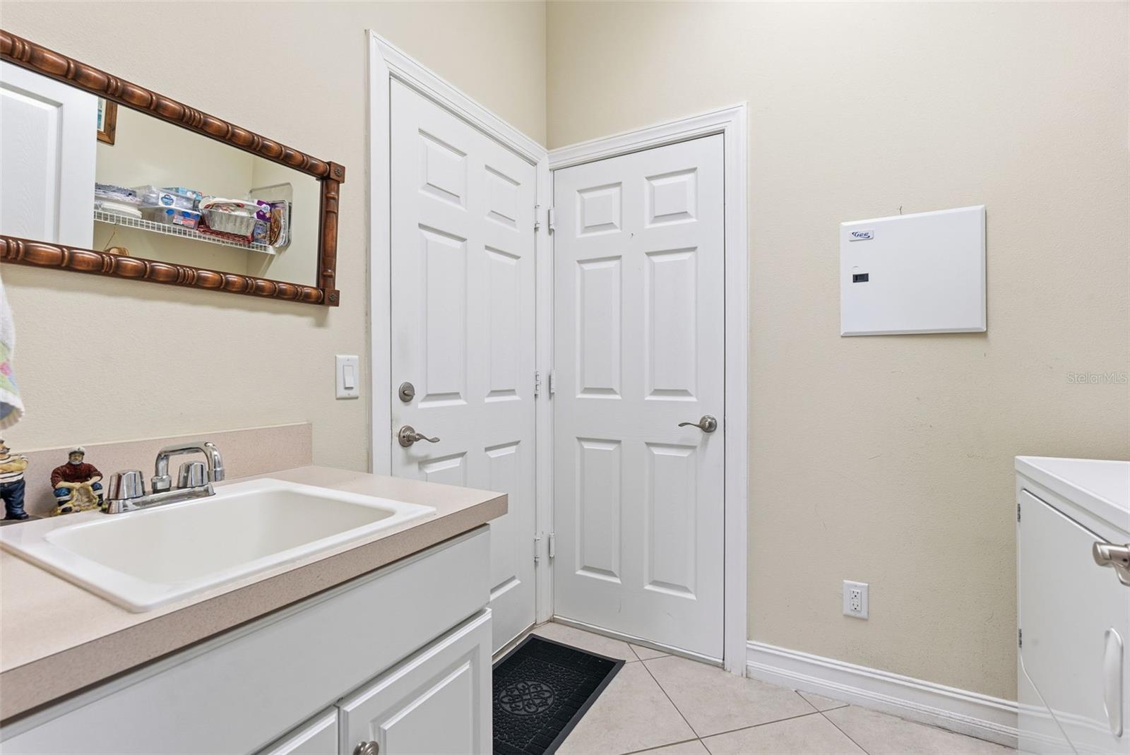 Image 35 of 48 For 16207 Cape Coral Drive