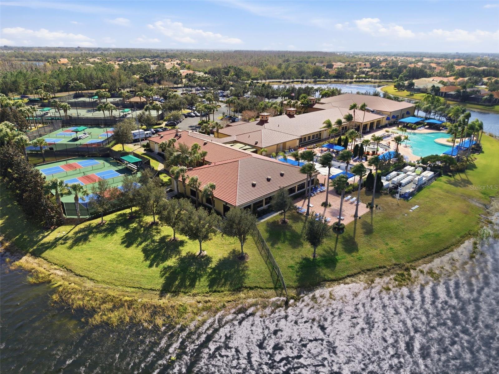 Image 36 of 48 For 16207 Cape Coral Drive