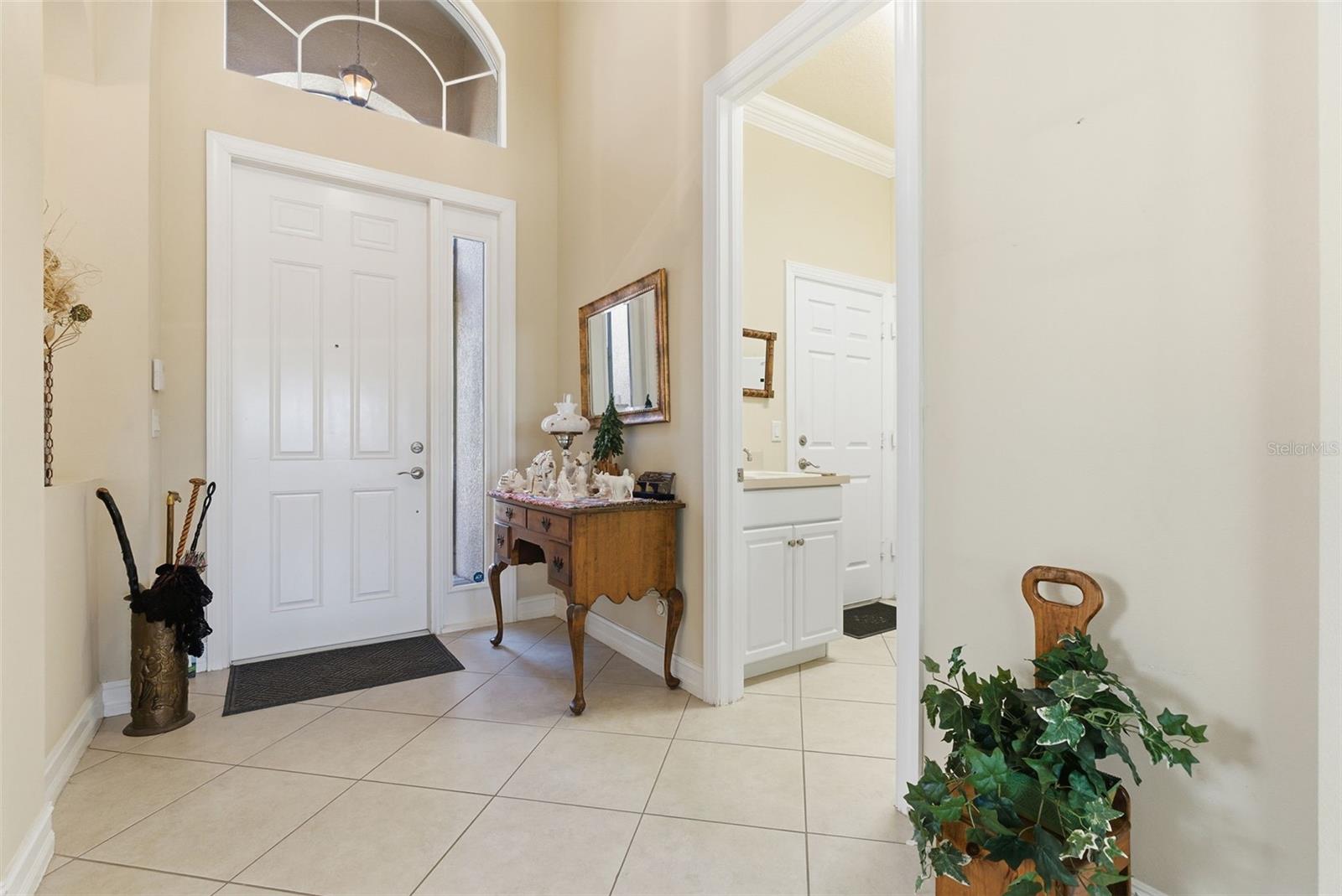 Image 6 of 48 For 16207 Cape Coral Drive