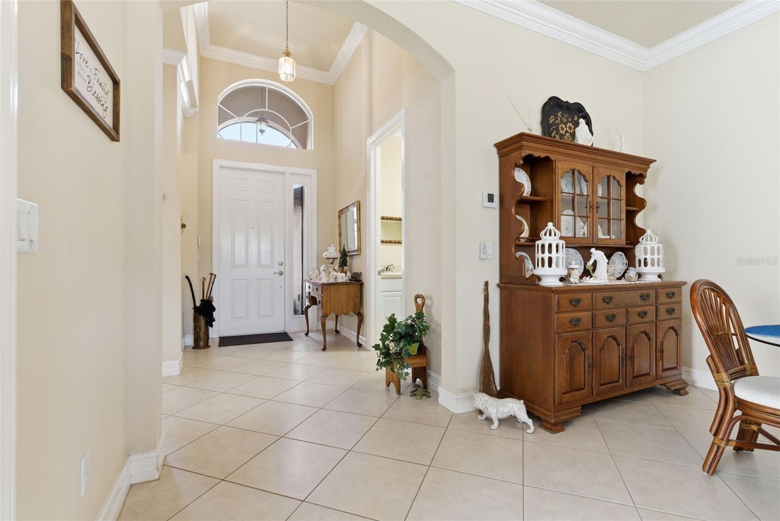 Image 8 of 48 For 16207 Cape Coral Drive