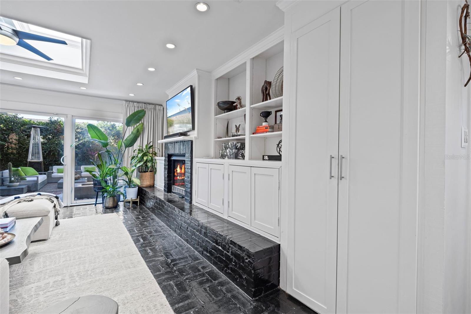 Image 24 of 45 For 3301 Morrison Avenue