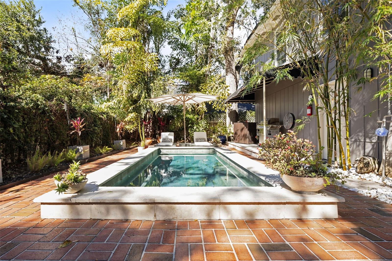 Image 28 of 45 For 3301 Morrison Avenue