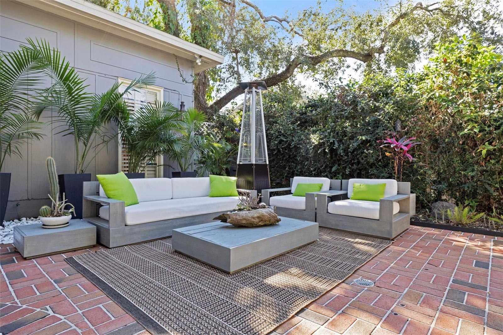 Image 29 of 45 For 3301 Morrison Avenue