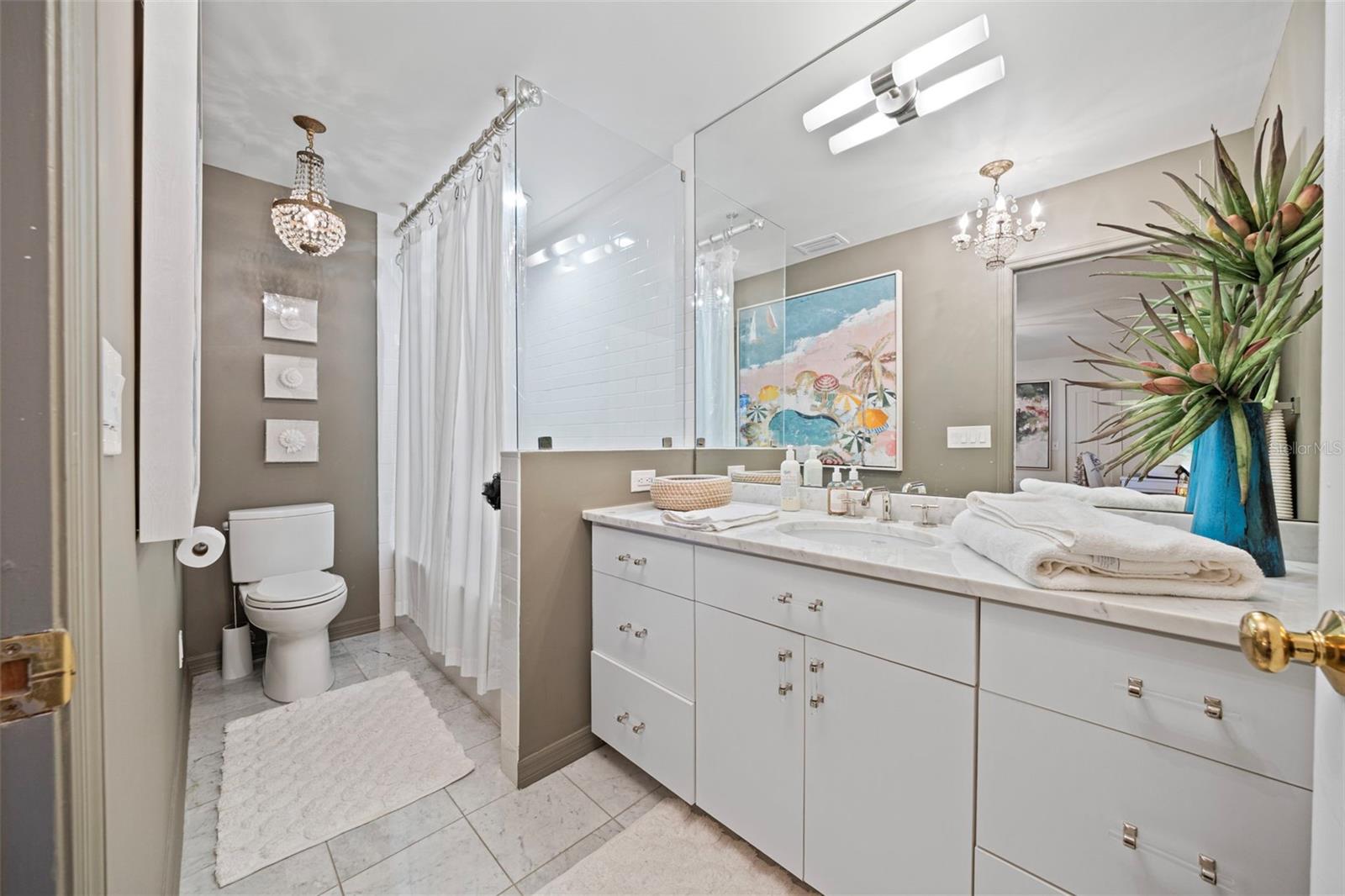 Image 38 of 45 For 3301 Morrison Avenue