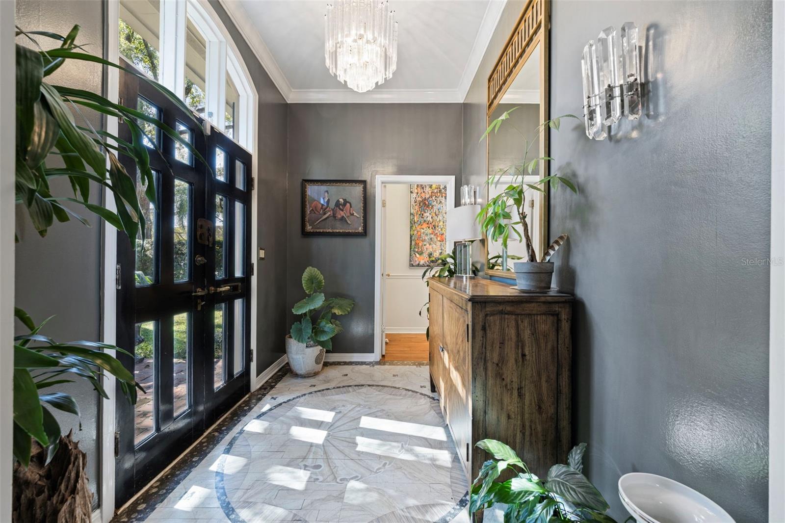 Image 4 of 45 For 3301 Morrison Avenue