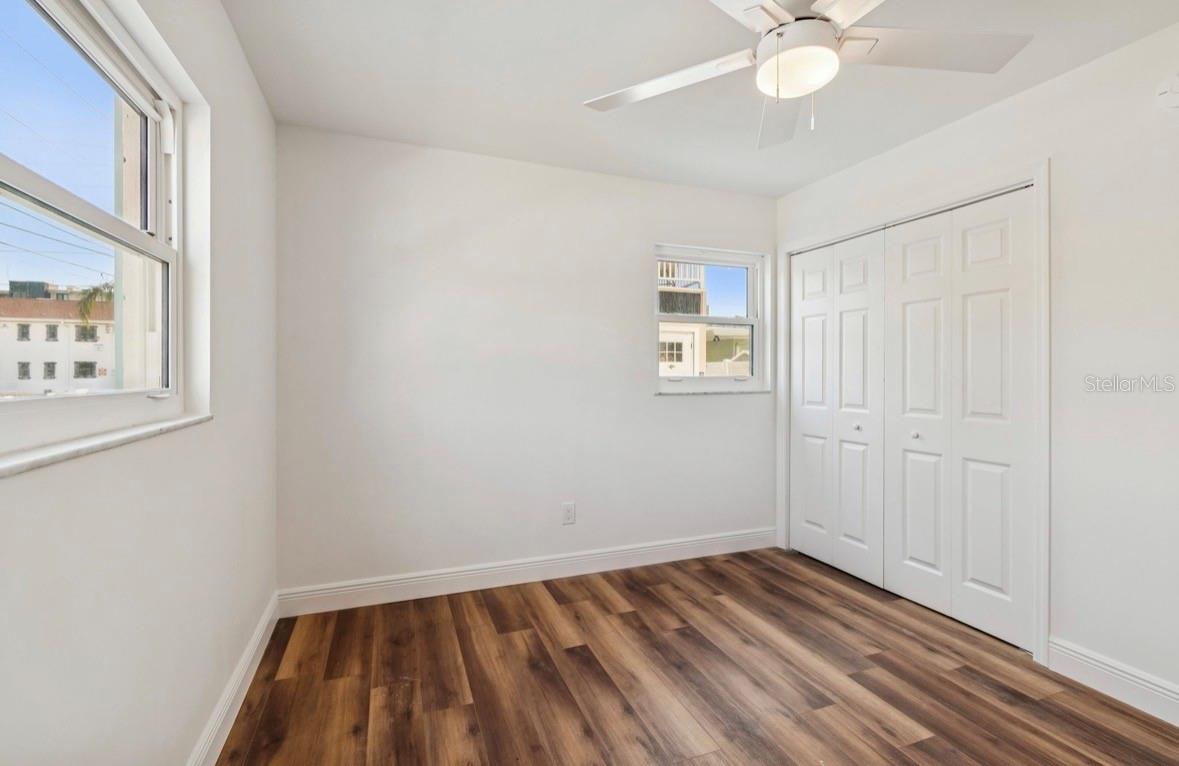 Image 12 of 53 For 14919 Bayshore Drive