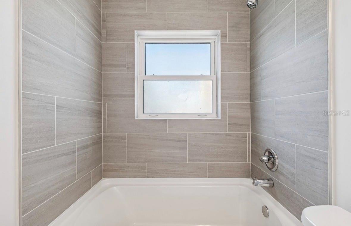 Image 15 of 53 For 14919 Bayshore Drive