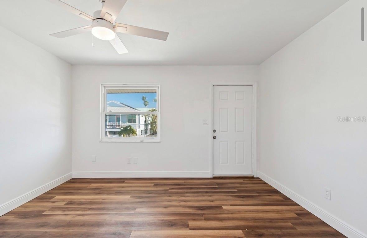 Image 24 of 53 For 14919 Bayshore Drive