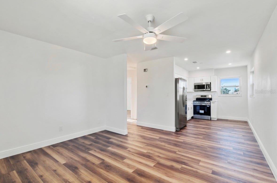 Image 26 of 53 For 14919 Bayshore Drive