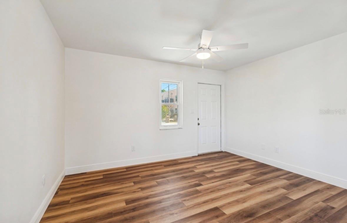 Image 6 of 53 For 14919 Bayshore Drive