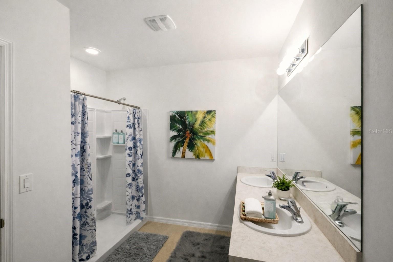 Image 16 of 28 For 7628 Mikasa Drive