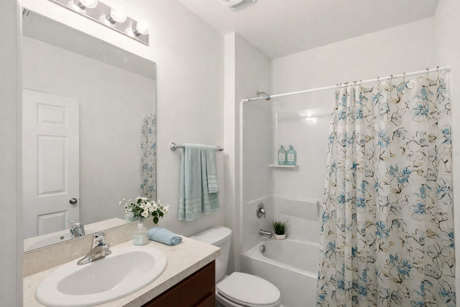 Image 19 of 28 For 7628 Mikasa Drive