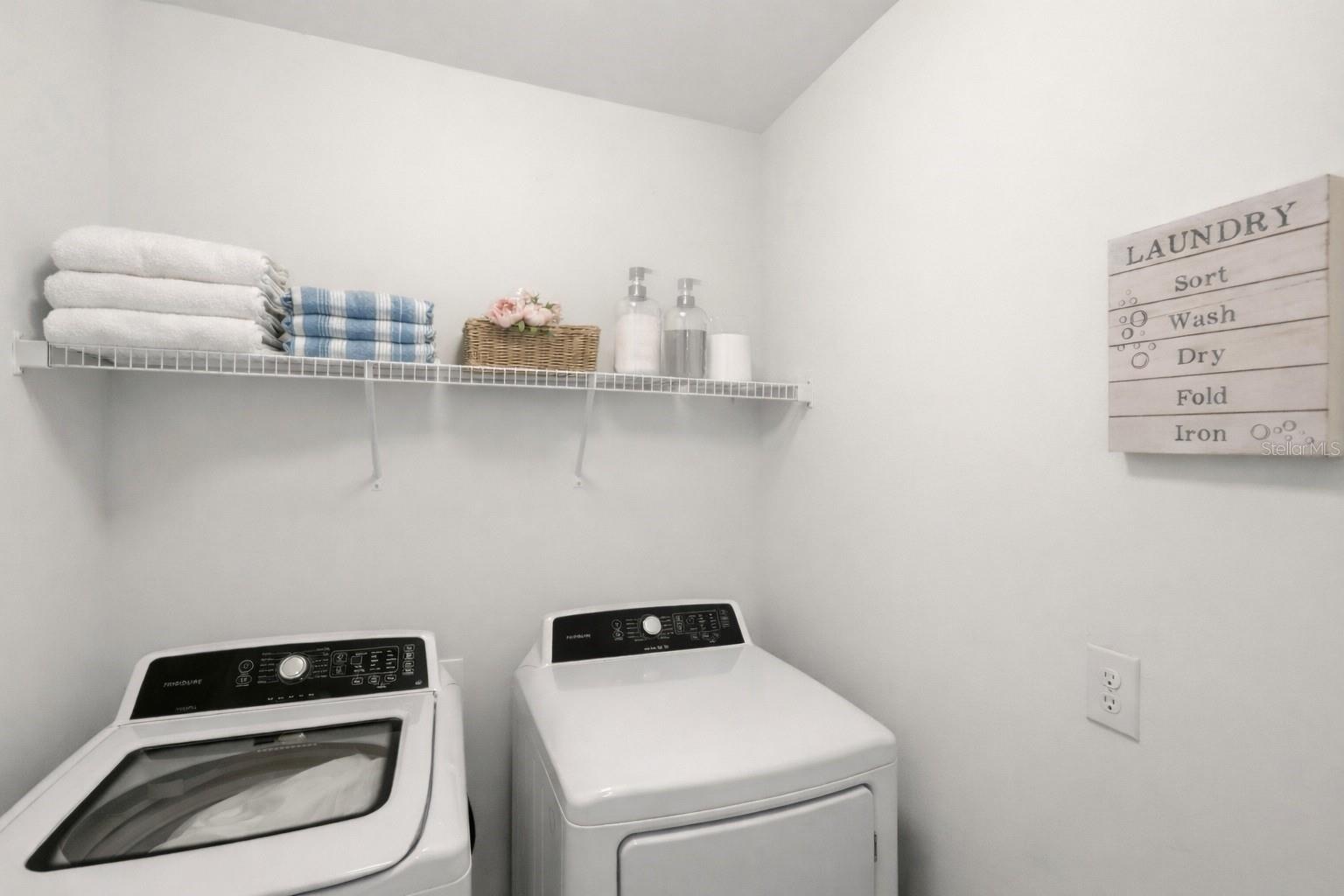 Image 21 of 28 For 7628 Mikasa Drive