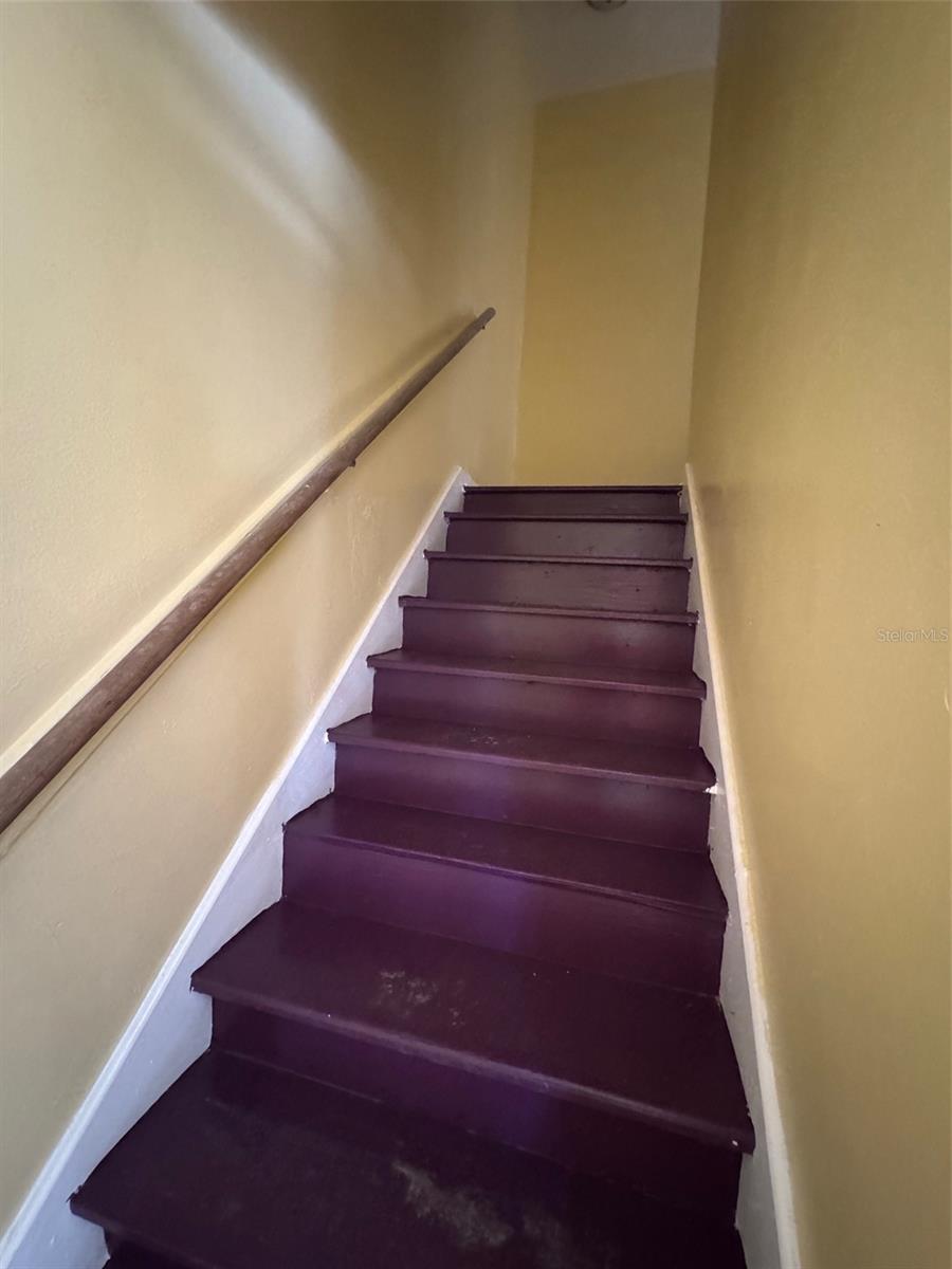 Image 7 of 12 For 1109 Phelps Street