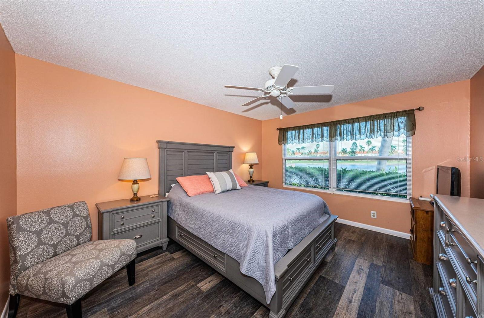 Image 10 of 20 For 6100 Bahia Del Mar Circle 103