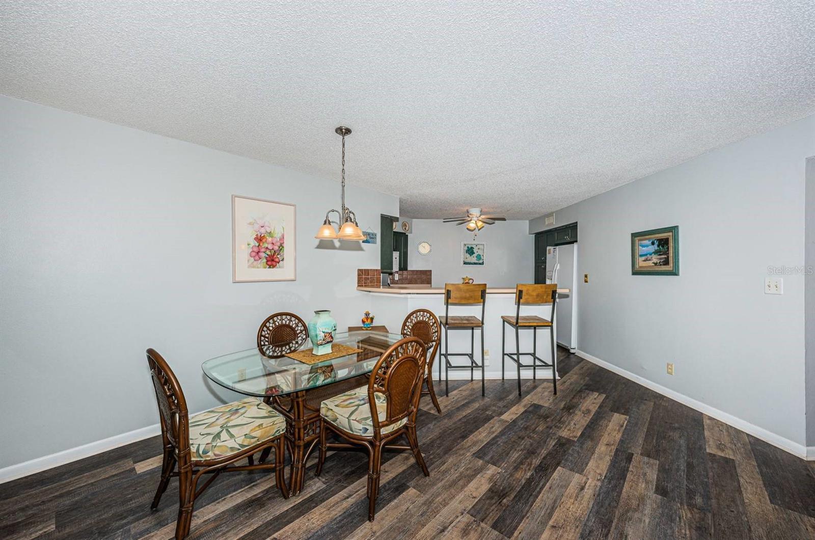 Image 6 of 20 For 6100 Bahia Del Mar Circle 103