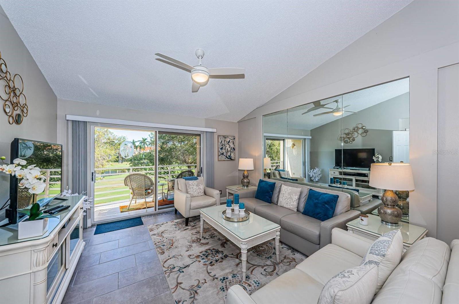 Image 8 of 19 For 6000 Bahia Del Mar Circle 229