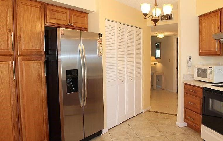 Image 4 of 18 For 5900 Bahia Del Mar Circle 138