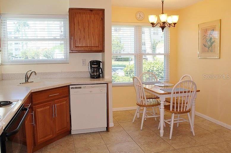 Image 5 of 18 For 5900 Bahia Del Mar Circle 138