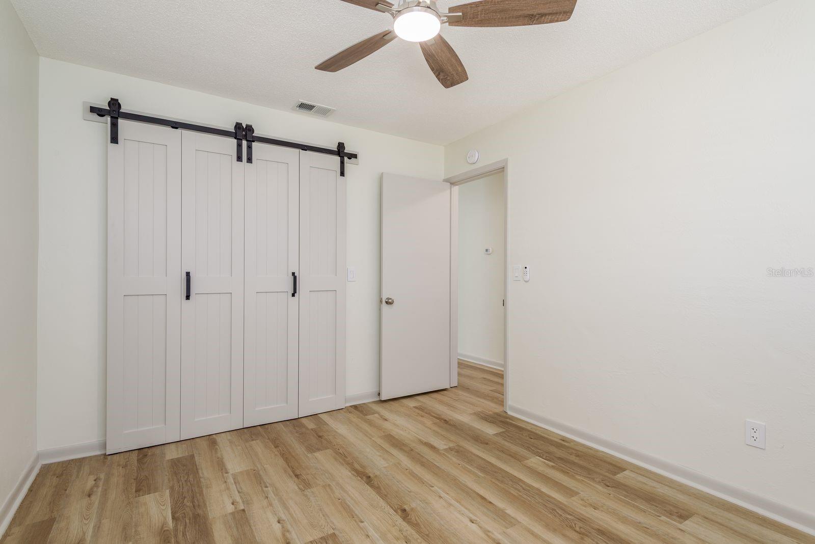 Image 25 of 57 For 11452 129th Avenue