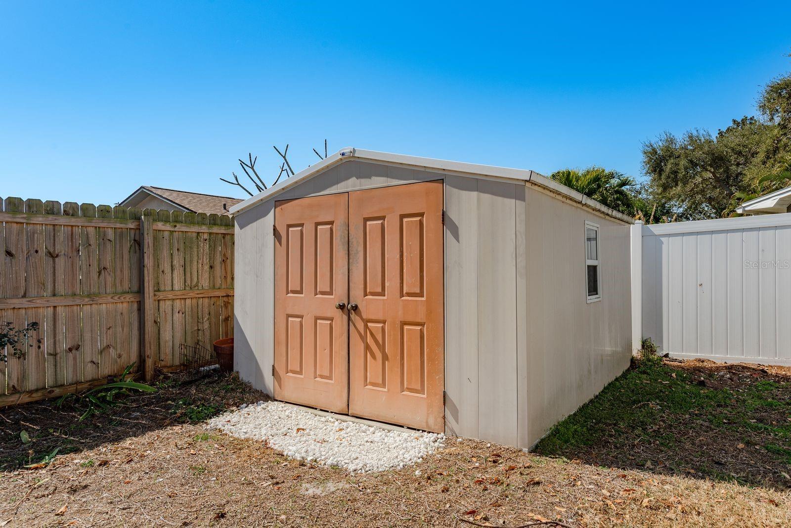 Image 41 of 57 For 11452 129th Avenue