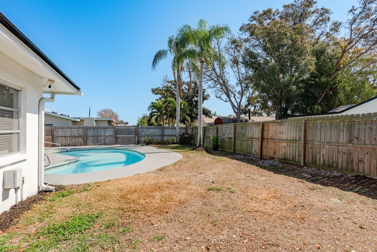 Image 42 of 57 For 11452 129th Avenue