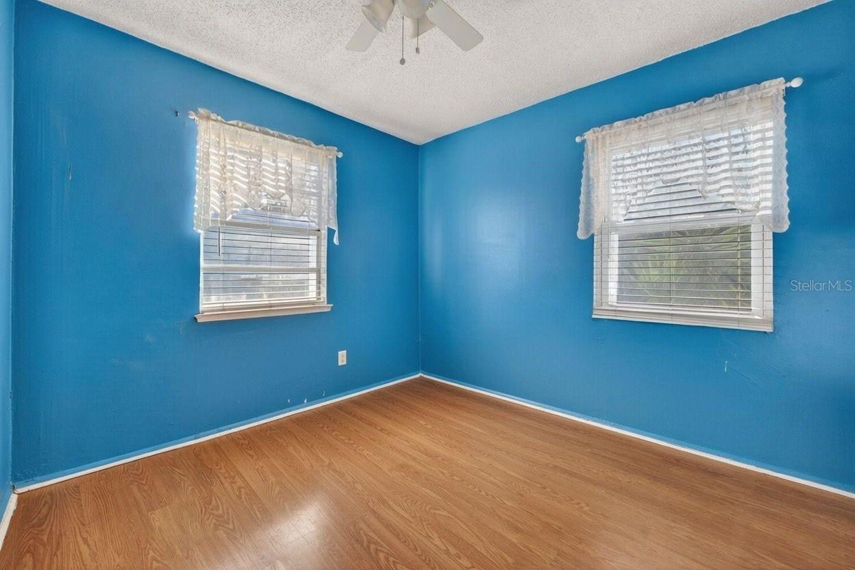 Image 8 of 15 For 4480 Newark Street N