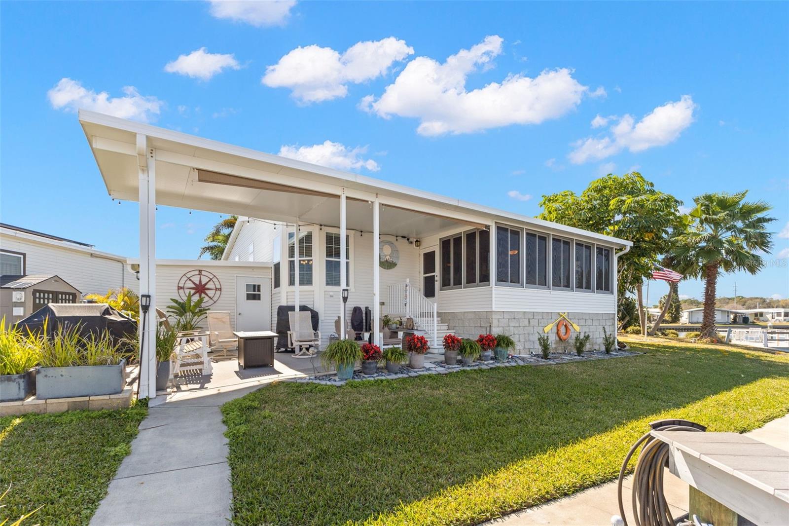 Image 7 of 35 For 7166 Mount Arlington Drive Ne 418