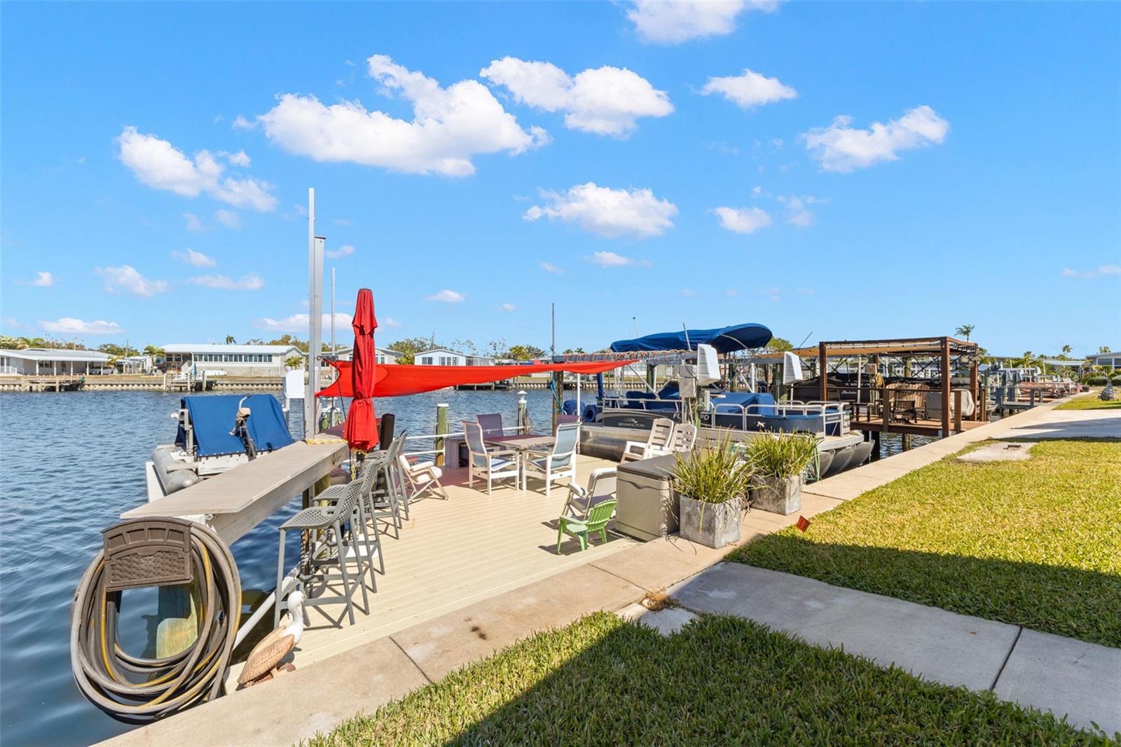 Image 8 of 35 For 7166 Mount Arlington Drive Ne 418