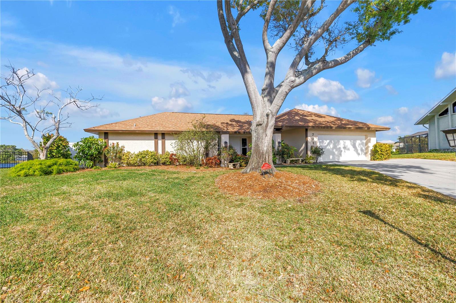 Image 2 of 38 For 771 Suwannee Court Ne