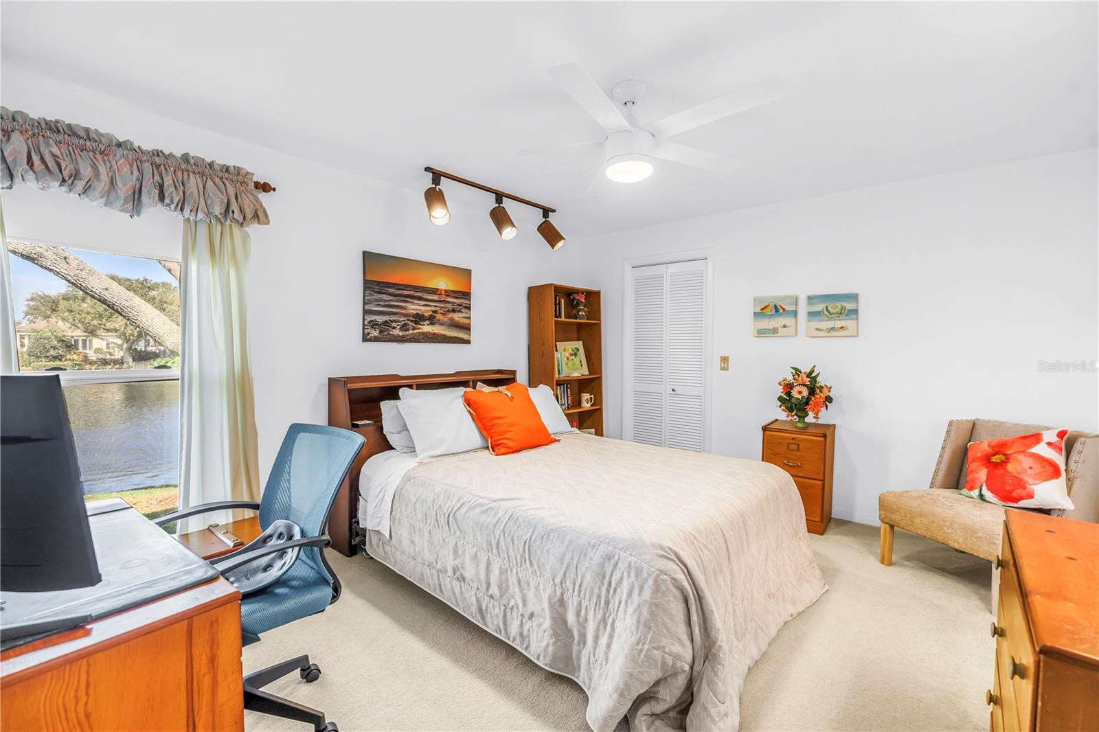 Image 30 of 38 For 771 Suwannee Court Ne