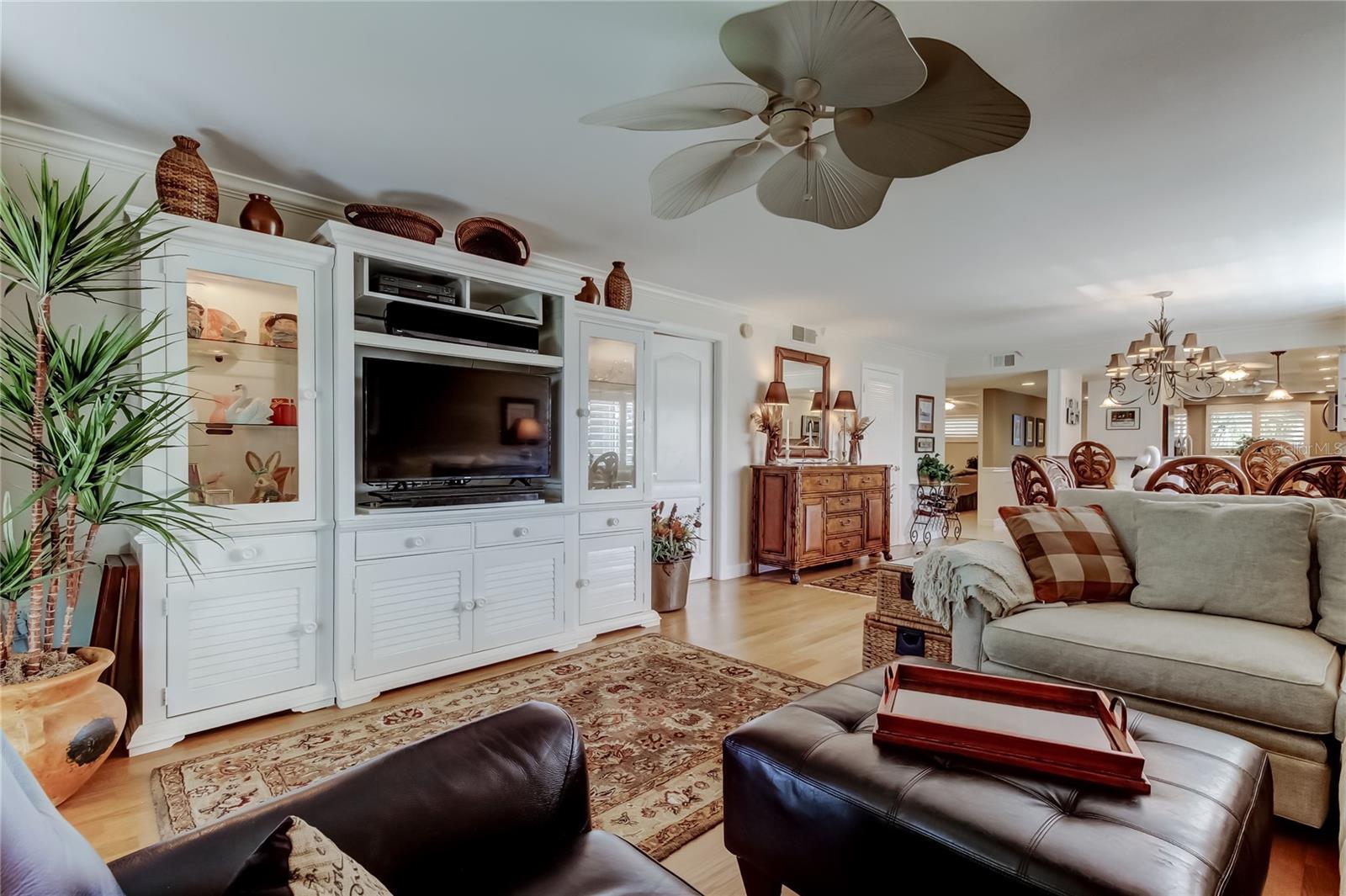 Image 24 of 66 For 9450 Harbor Greens Way 301