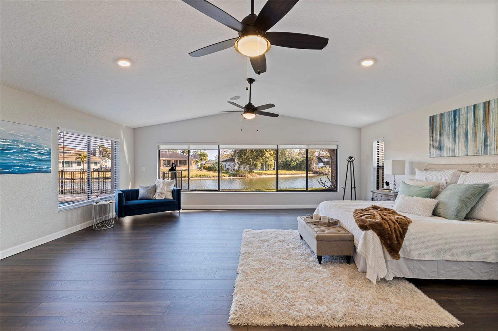 Listing photo id 22 for 8950 Baywood Park Drive