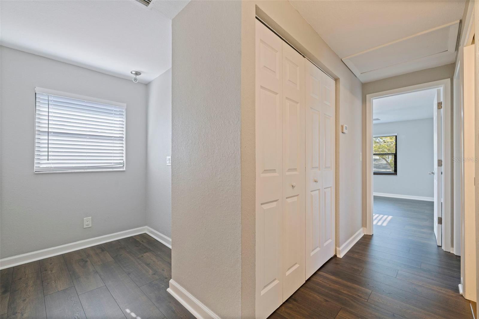 Listing photo id 31 for 8950 Baywood Park Drive