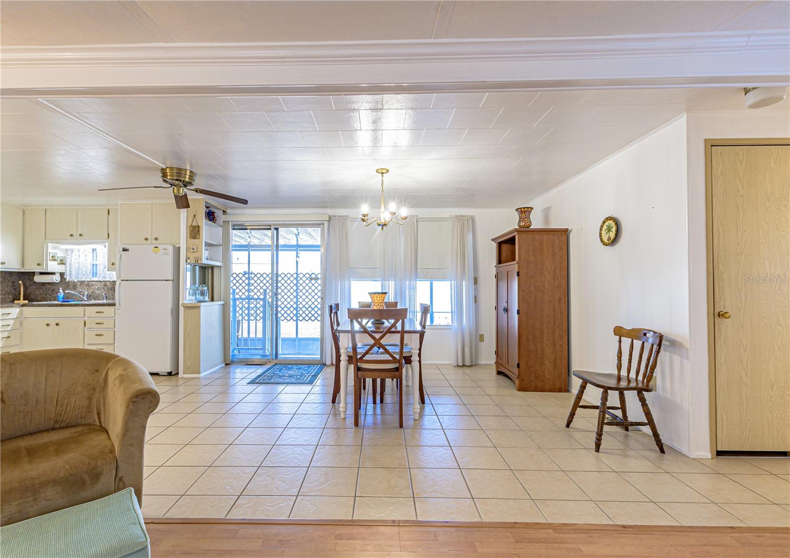 Image 13 of 55 For 5227 Betty Street