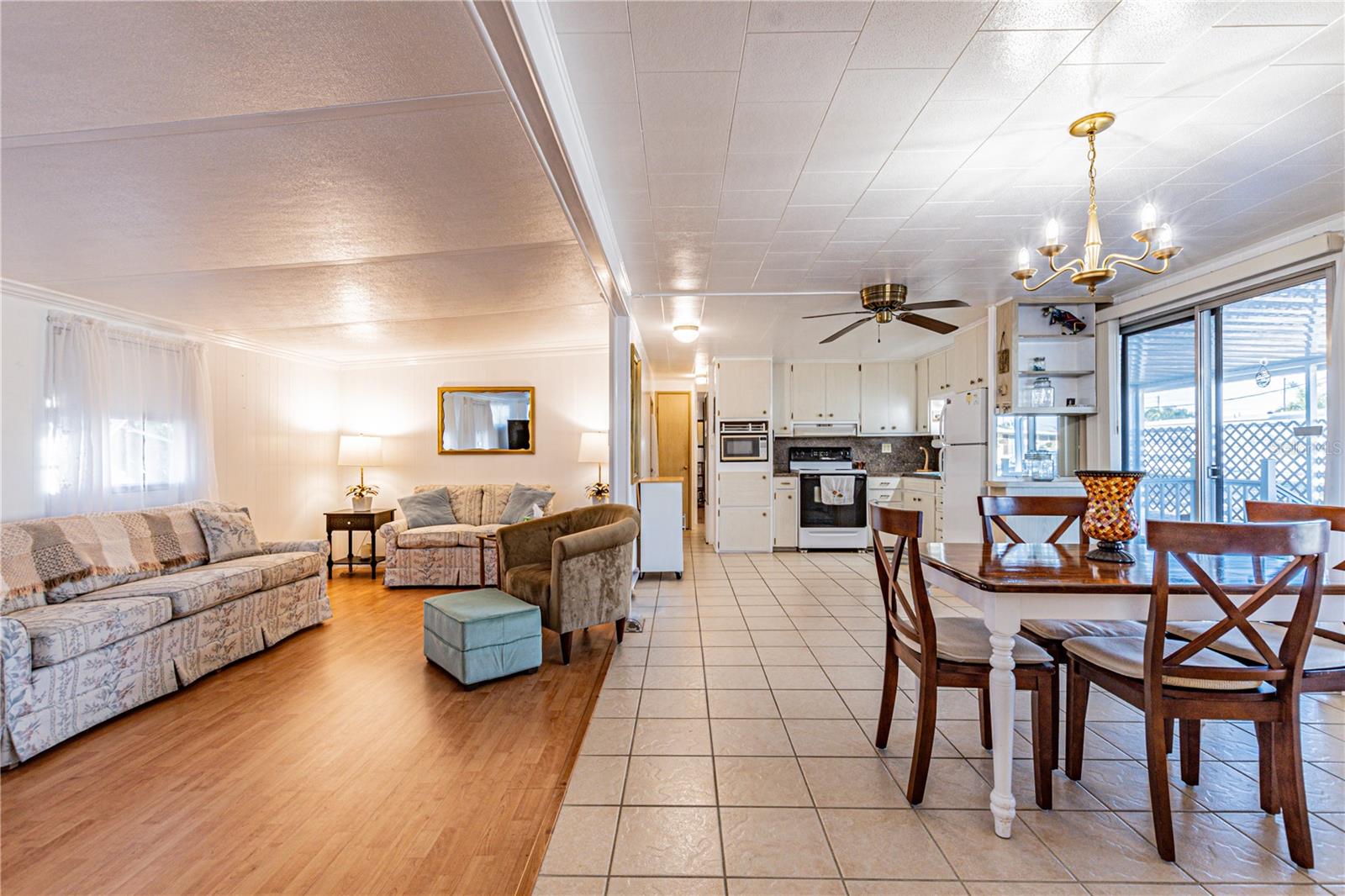 Image 16 of 55 For 5227 Betty Street