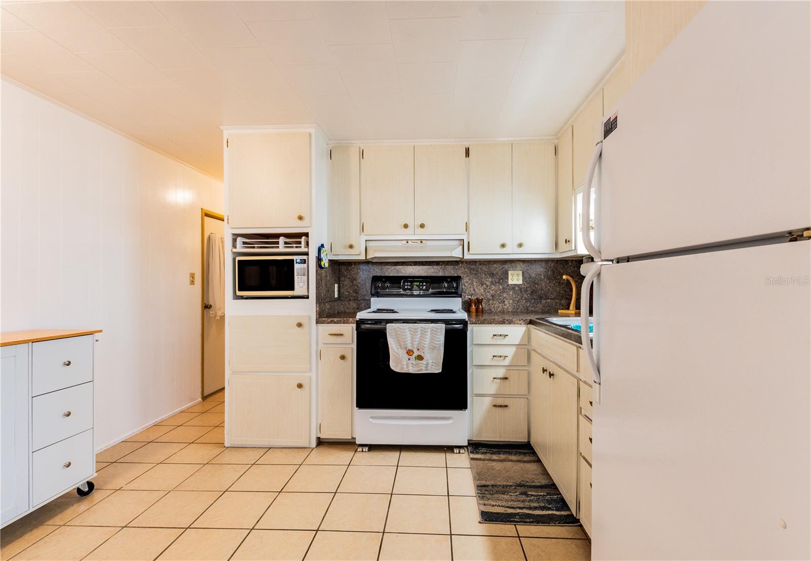 Image 19 of 55 For 5227 Betty Street