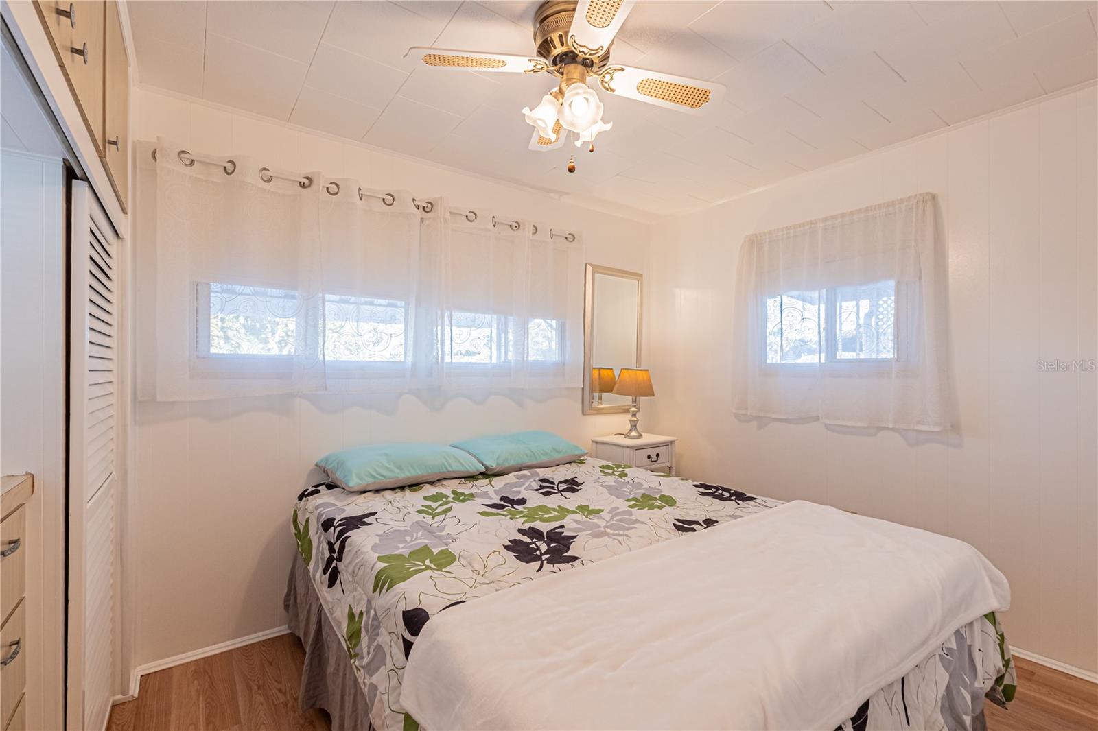 Image 23 of 55 For 5227 Betty Street